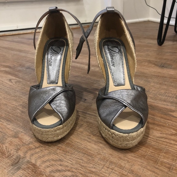 Espadrilles - Picture 4 of 4